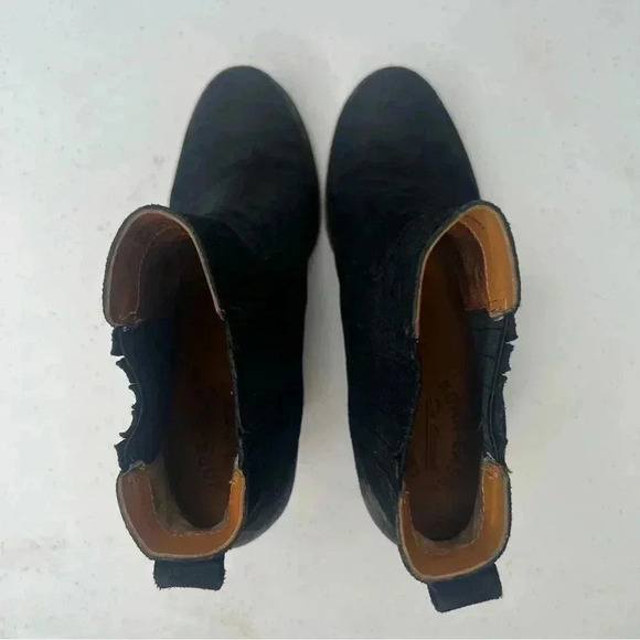 Kork-Ease Verdelet Black Burnished Suede Almond Toe Block Heel Ankle Sz 7 - Picture 9 of 13